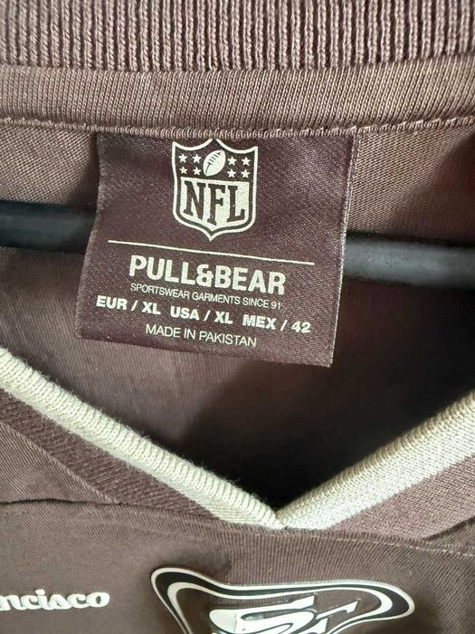 Pull and Bear T-Shirt
