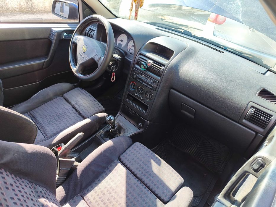 Opel Astra — fotografia 4