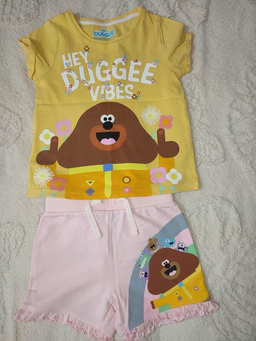 Костюмчик для дівчаток