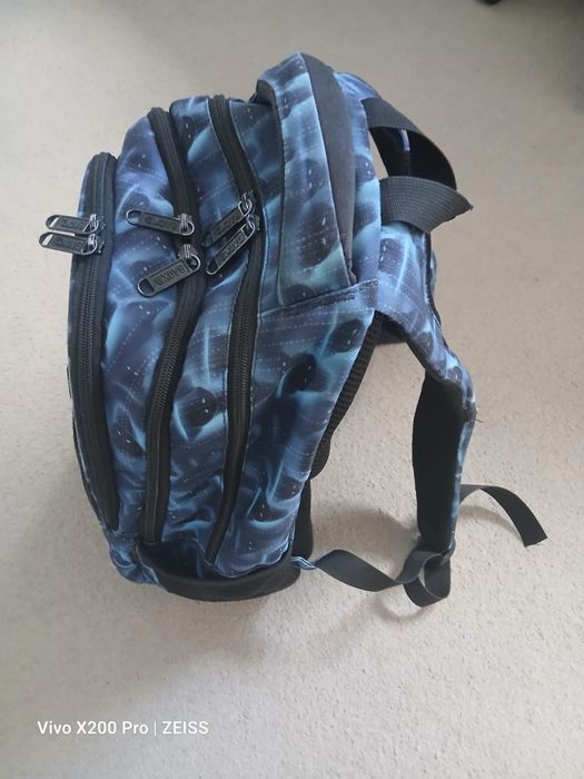 Zestaw Plecak Back up + piórnik Buck up rewelacja