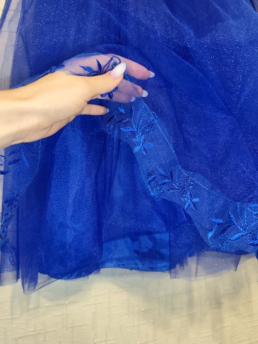 Бальне плаття для дівчинки