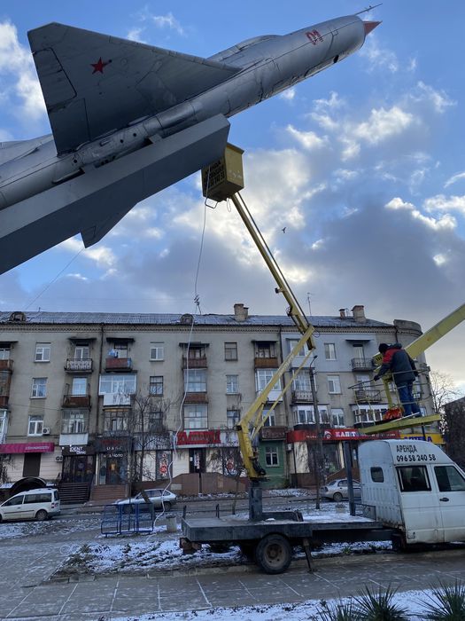 Продам автовышку 14метров
