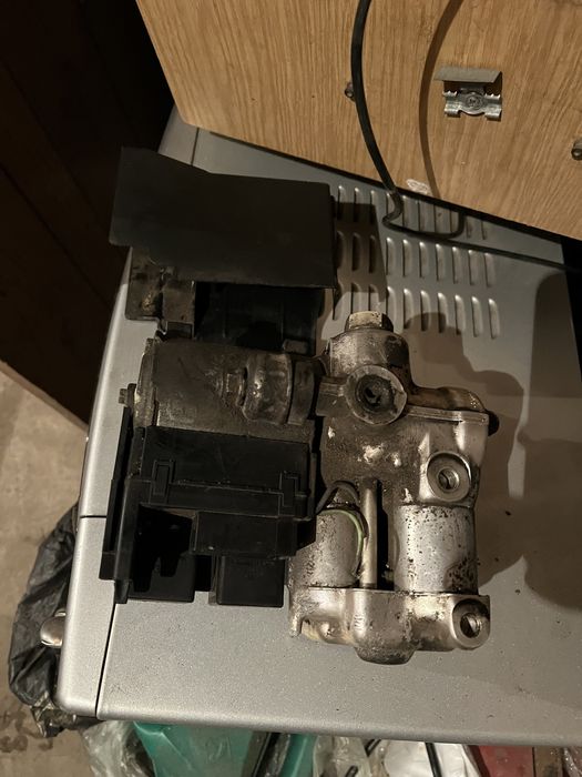 Замок зажигания е34 БМВ