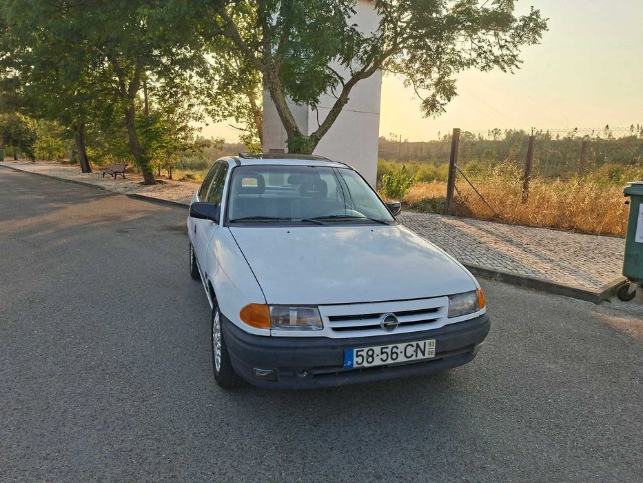 Opel astra F 1.4