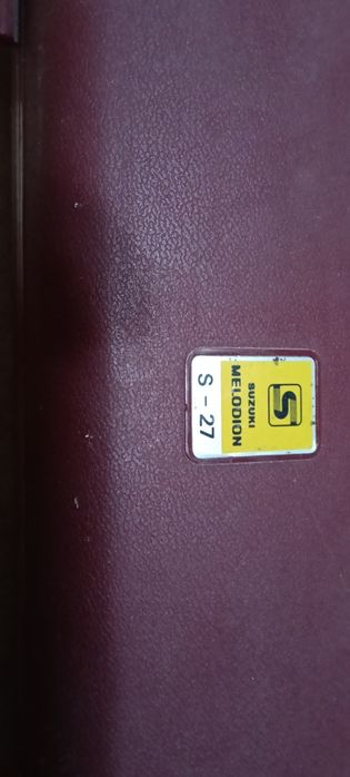 Suzuki S-27 Melodion (Melodica).