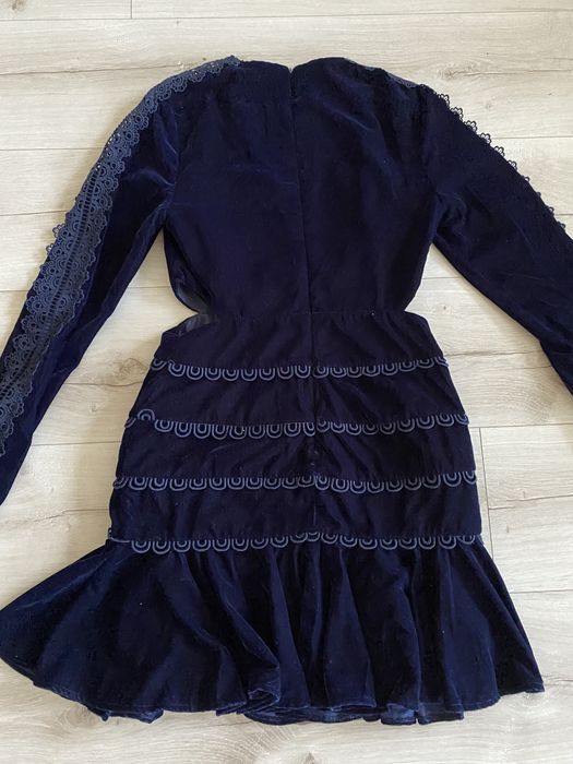 Piękna elegancka sukienka Asos