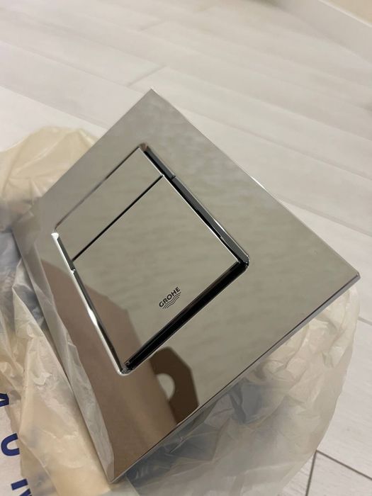 Кнопка, Накладна панель змиву GROHE нова