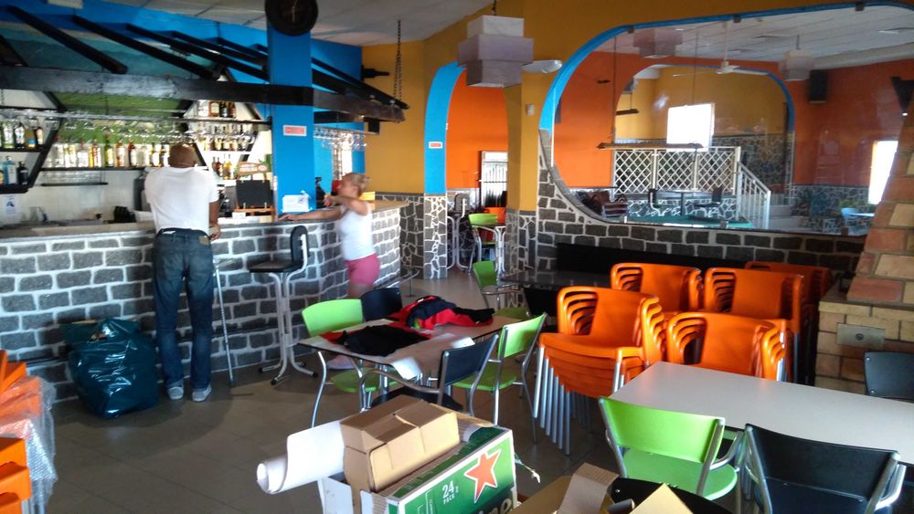 vende-se snack-bar