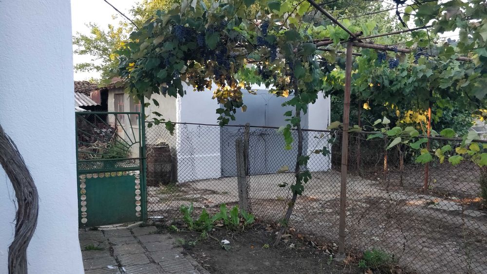 Bułgaria, dom na wsi +1500 m2 działka,  50km od morza, Bałczik, Albena