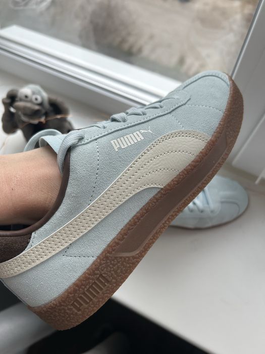 Puma Кроссовки женские 37,5