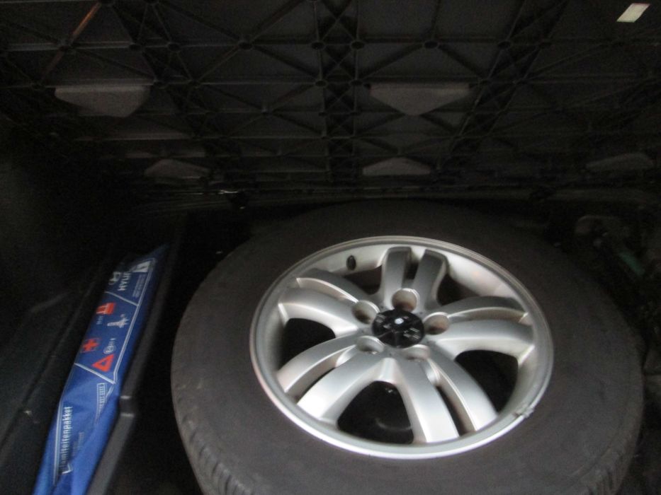 HYUNDAI  TUCSON продам автомобиль