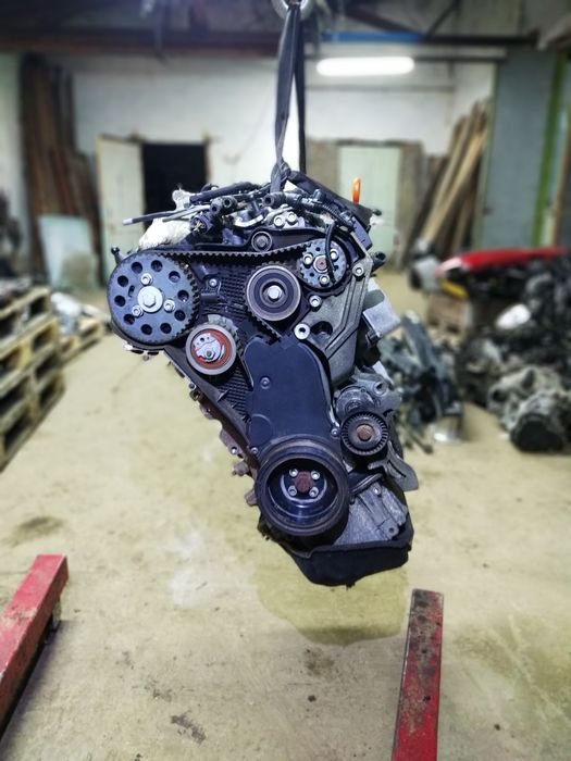 Двигун мотор двигатель 1.6 tdi CAY VW Audi Skoda Seat