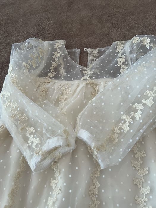 Сукня на дівчинку