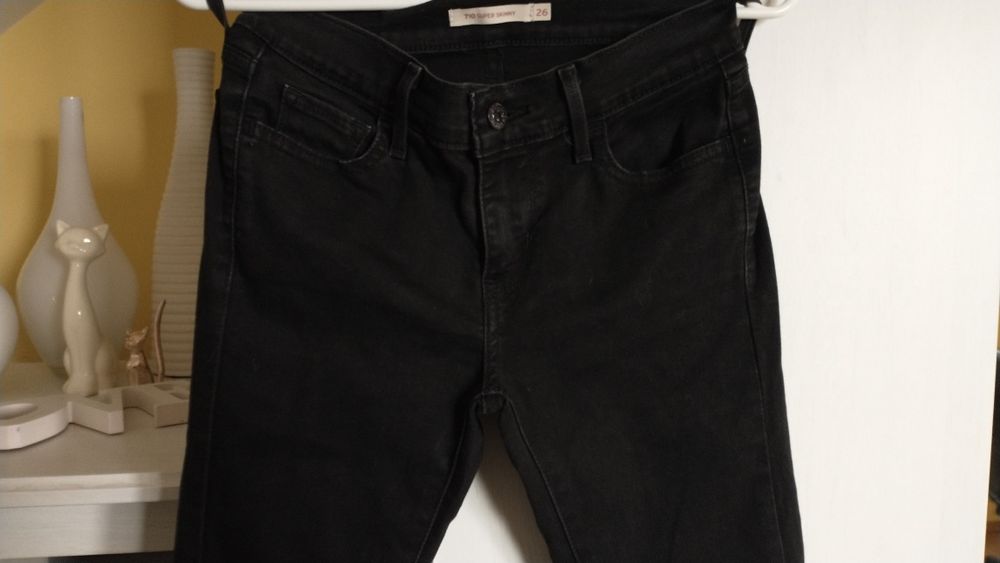 Spodnie Levis W26 L32 dziewczęce