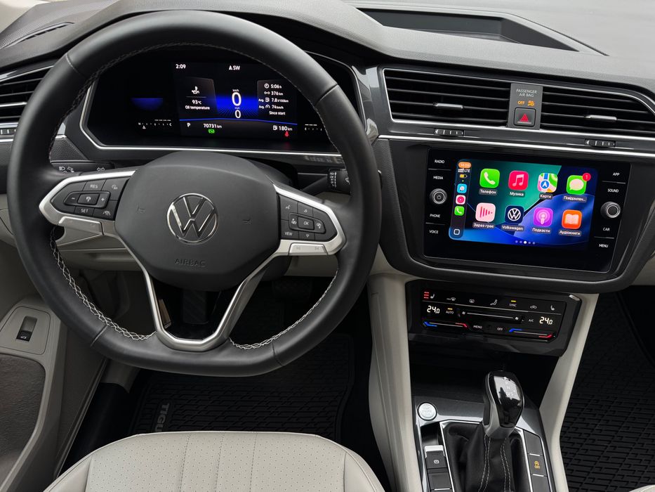 7місць, Шкіра, Електро привід багажника, Матрична оптика