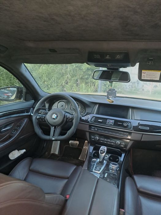 BMW 550i xDrive LCI 4.4 V8 Twin Turbo 449 KM | 109 000 km | 2015 | Kamera 360 | Wentylowane fotele