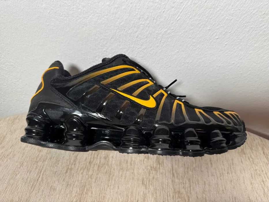 NIKE Shox TL black/orange