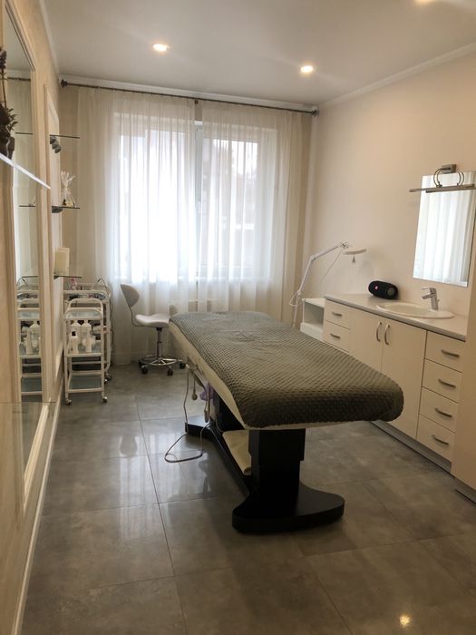 Аренда в салоне красоты в Аркадии.