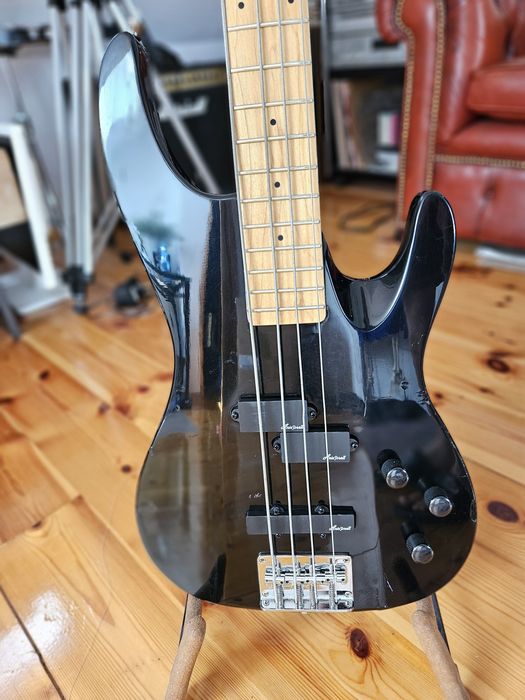 Gitara basowa Aria Pro II