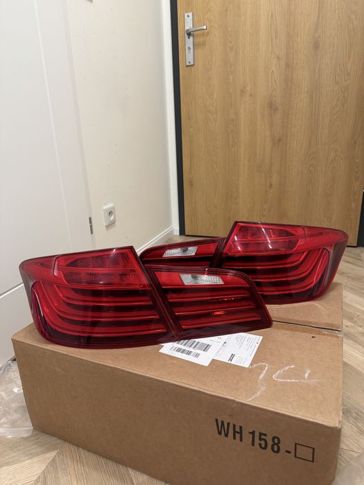 Sprzedam tylne lampy BMW F10 USA – komplet