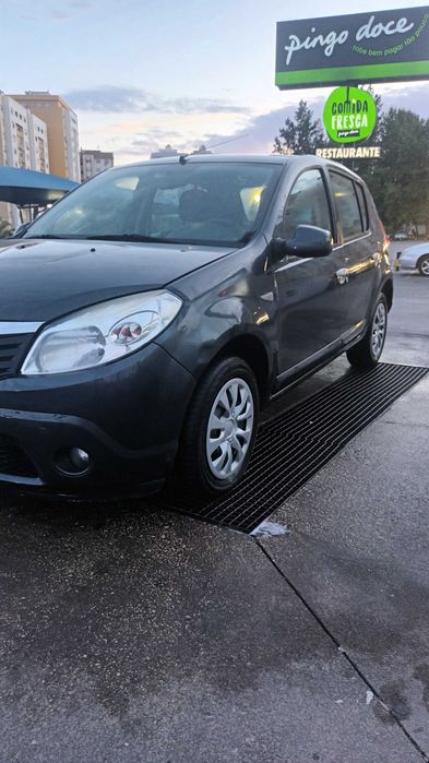 Dacia Sandero 1.4 GPL | 2010 | Distribuição e embraiagem recentes