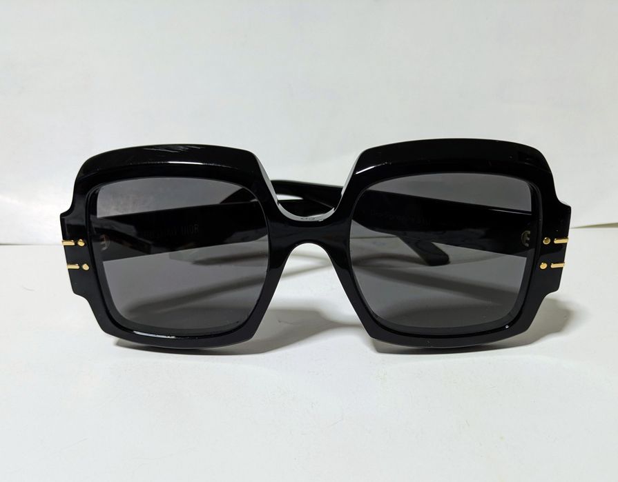 Óculos sol pretos quadrados Cristian Dior Signature S1