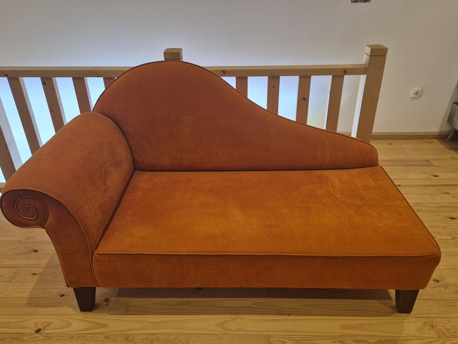 Chaise longue gato preto