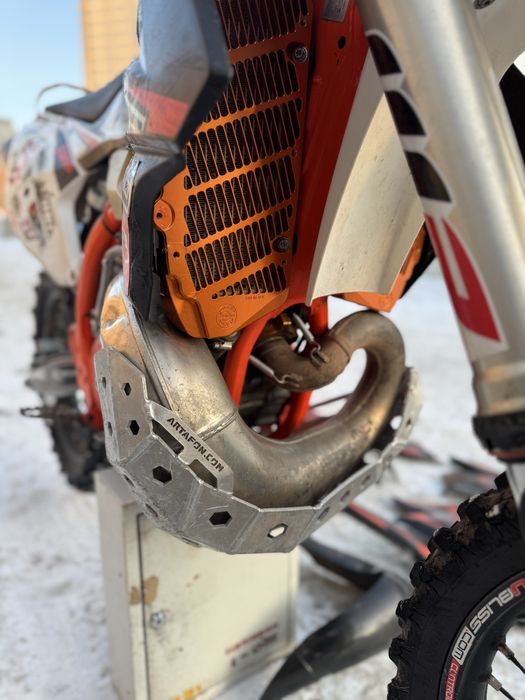 Мотоцикл KTM 300 EXC TPI SIX DAYS, 130 мотогодин