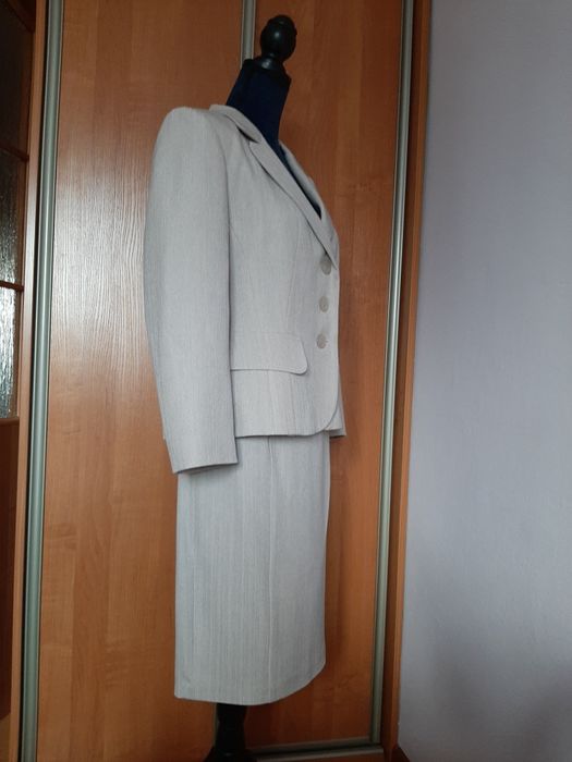 Komplet damski garsonka garnitur ze spódnicą