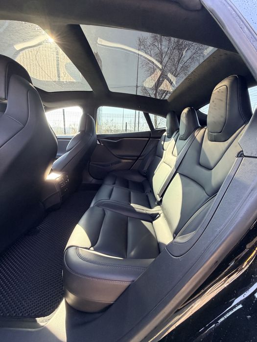 Tesla s 100D 2019