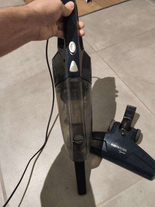 Aspirador de pó vertical