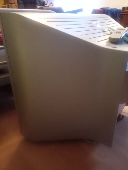 Telewizor Loewe Articos 32 cale LED