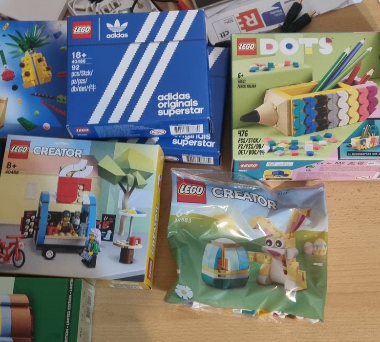 Vários Lego creator sazonal ideas Disney  dots