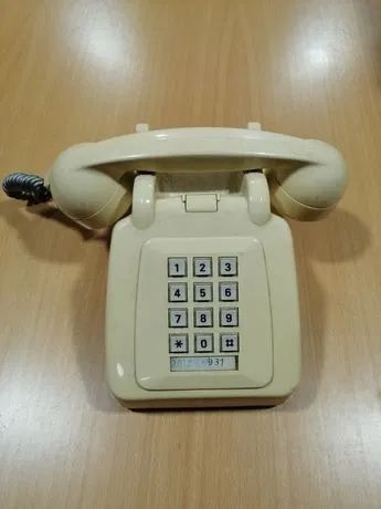 Telefone antigo  em ótimo estado
