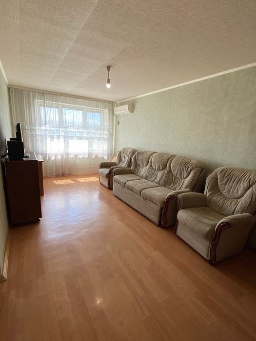 Продаж 3 к квартири 68 м2. ЖМ Тополь-1. Ремонт. Меблі. Техника