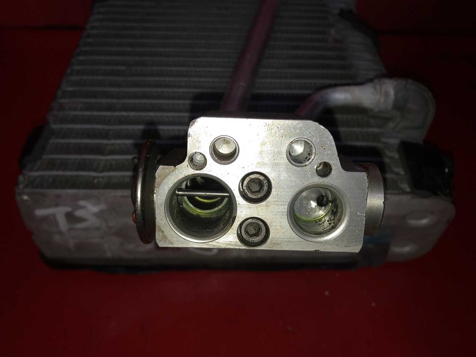 Випарник кондиціонера VW Volkswagen T5 52431278 Испаритель Випарювач