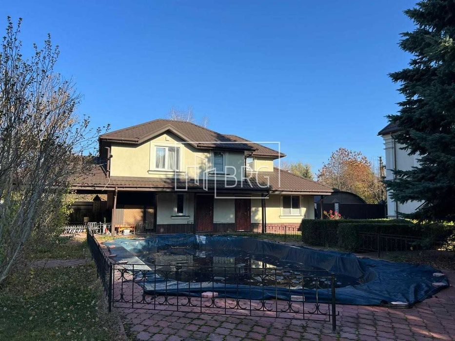 Продажа дома с бассейном и выходом на Козинку КГ Золотые ворота без%