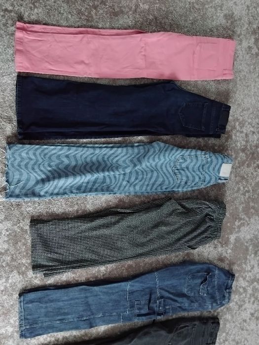 Одяг пакетом для дівчинки 9-10 років