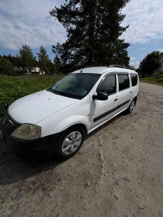Продам Dacia Logan 2009 1.6