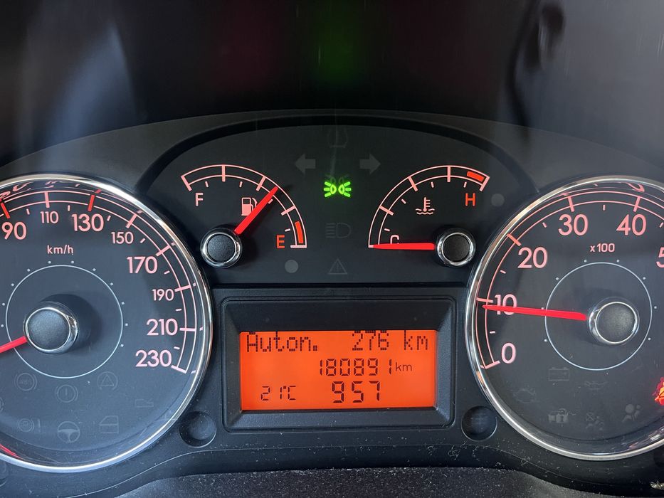 Fiat grande punto 2007 diesel — photo 3