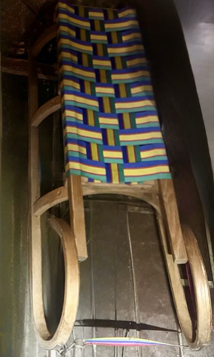 Большие деревянные сани