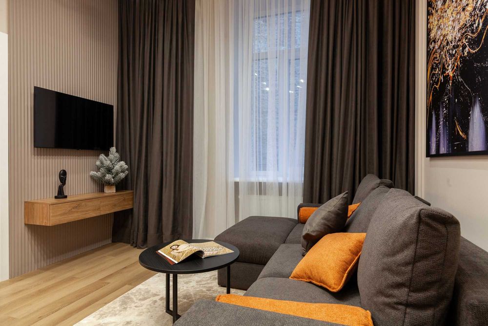 Вишукані апартаменти за адресою І. Франка 35