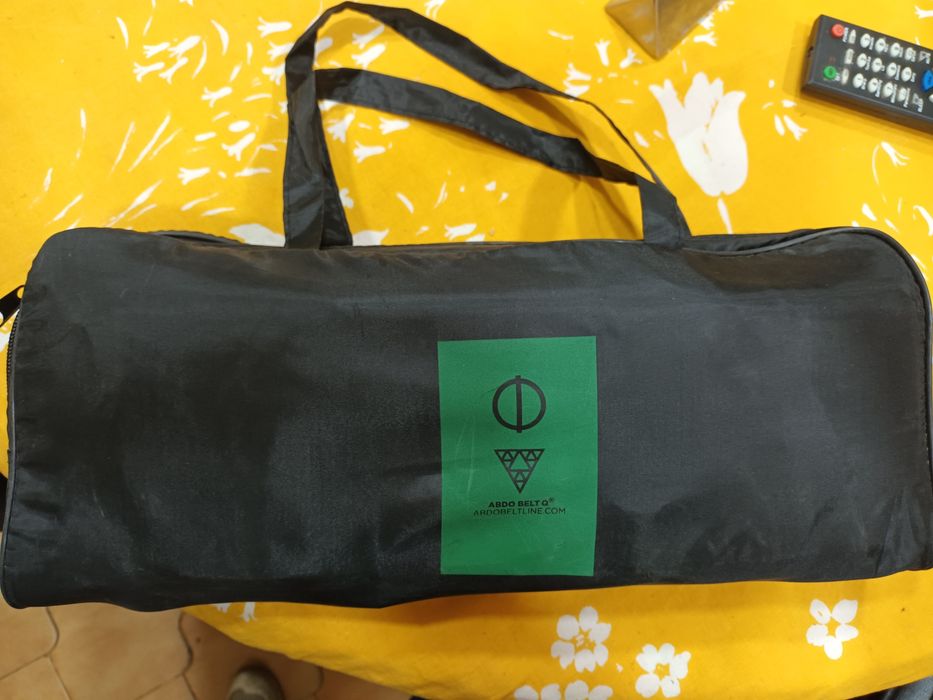 15€ artigo de ginástica abdominal novo com comando e carregador