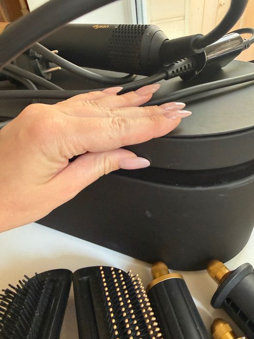 Продам Dyson Airwrap Complete Long