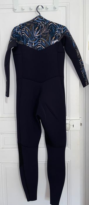 Fato de neoprene mulher C-Skins 4/3 mm Tamanho L (NOVO)