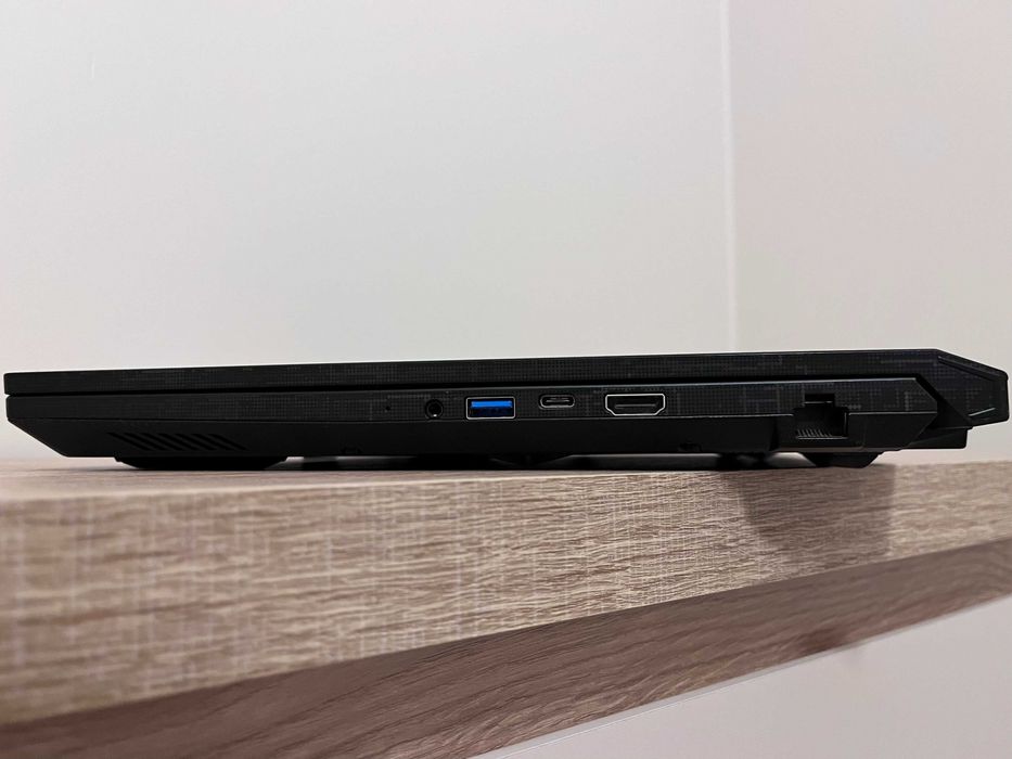 Laptop MSI Katana 17 | Intel i7-12650H NVIDIA RTX 4050 16GB RAM 512GB