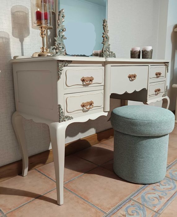 Dressing Table/Vanity with Stool and Mirror64575442977793122