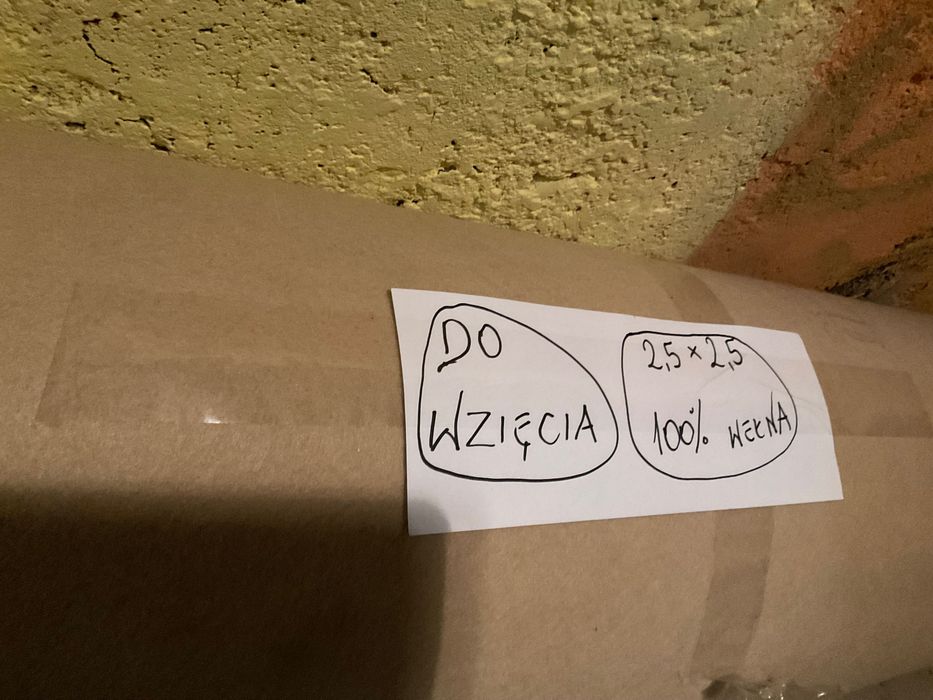 Wykładzina beżowa wełniana