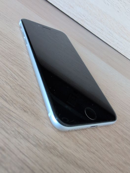 iPhone SE (2020) 64 Gb Branco
