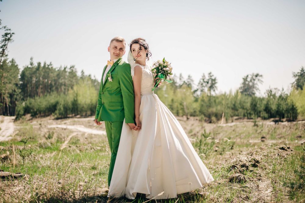 Свадебное платье цвета айвори